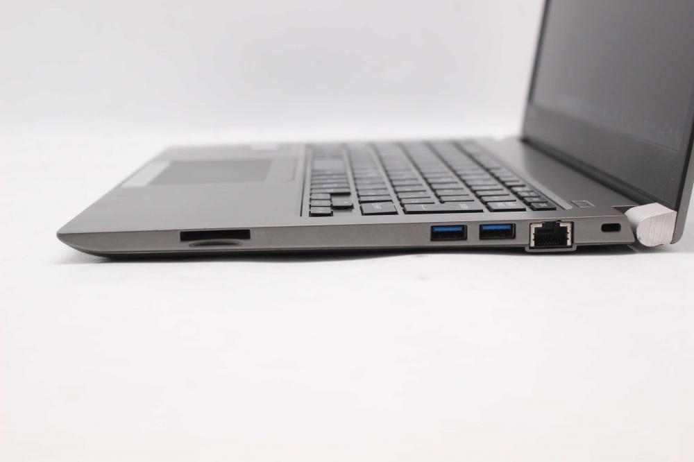 レインボー家電 / 中古 フルHD 13.3型 TOSHIBA dynabook R63M Windows11 八世代 i5-8250U 8GB  256GB-SSD カメラ 無線 Office付 中古パソコン 税無 管:1616j